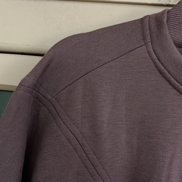 🔥🔥🔥Tahari Sport Sweatshirt w/ Front Zip Pockets, Double Stand Up Neck, MORE! - Picture 4 of 10